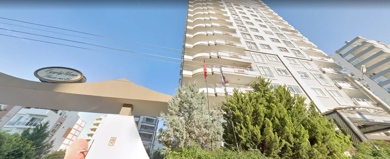 Plaza ve ofis yapısı